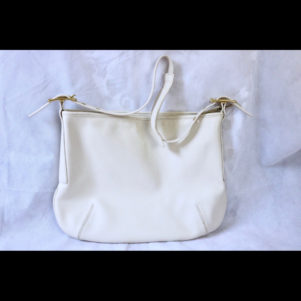 VINTAGE COACH Off White Shoulder Hobo Tote Bag !